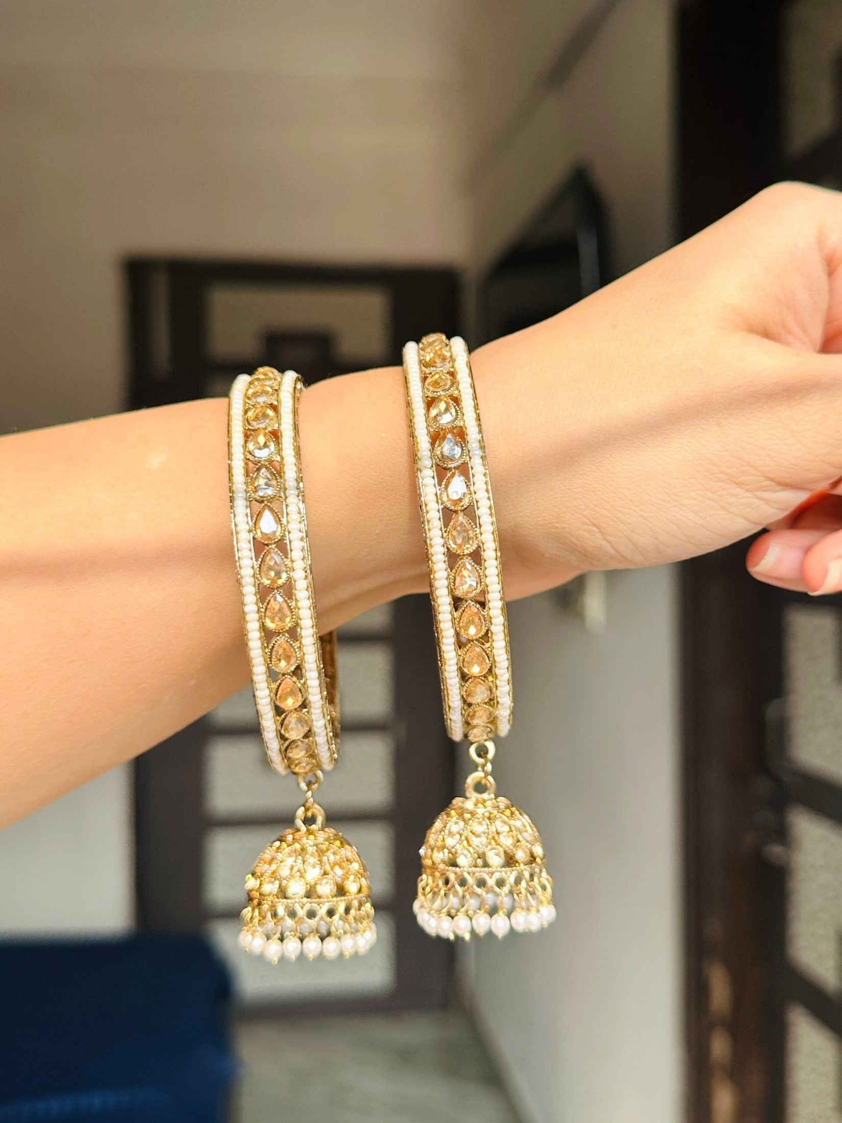Trending Pearl Kundan Single Jhumka Bangles